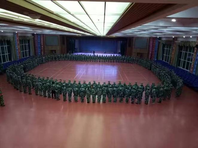 青岛军训拓展训练